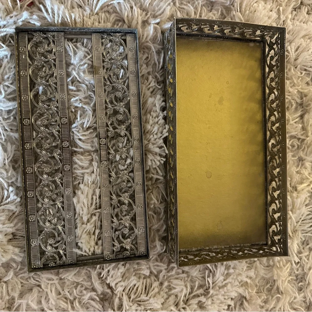 Vintage Hollywood Regency Ornate Filigree Tissue Box Holder , Footed